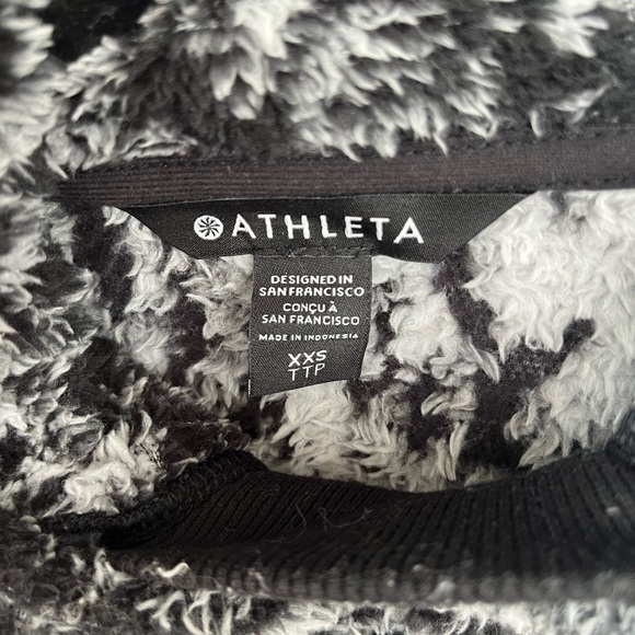 NWT Athleta Glacier Black Tugga Sherpa Jacquard Hoodie Top Size XXS - Picture 8 of 13
